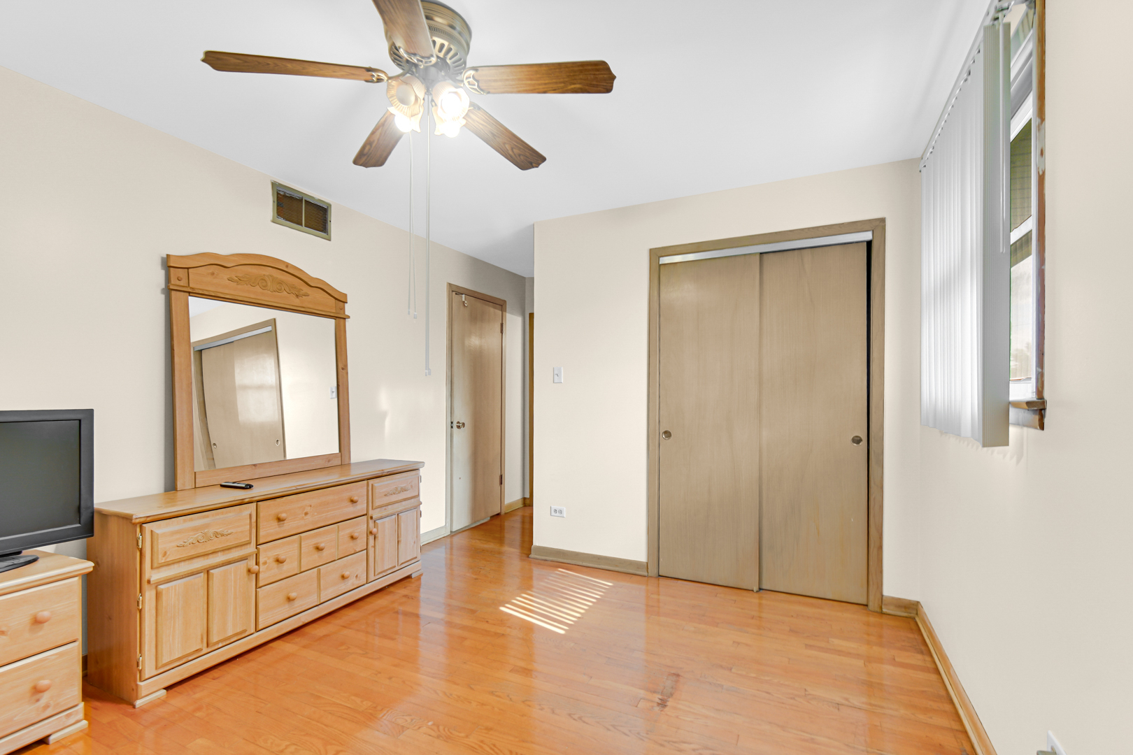 1219 D'amico Drive Property Photo 7