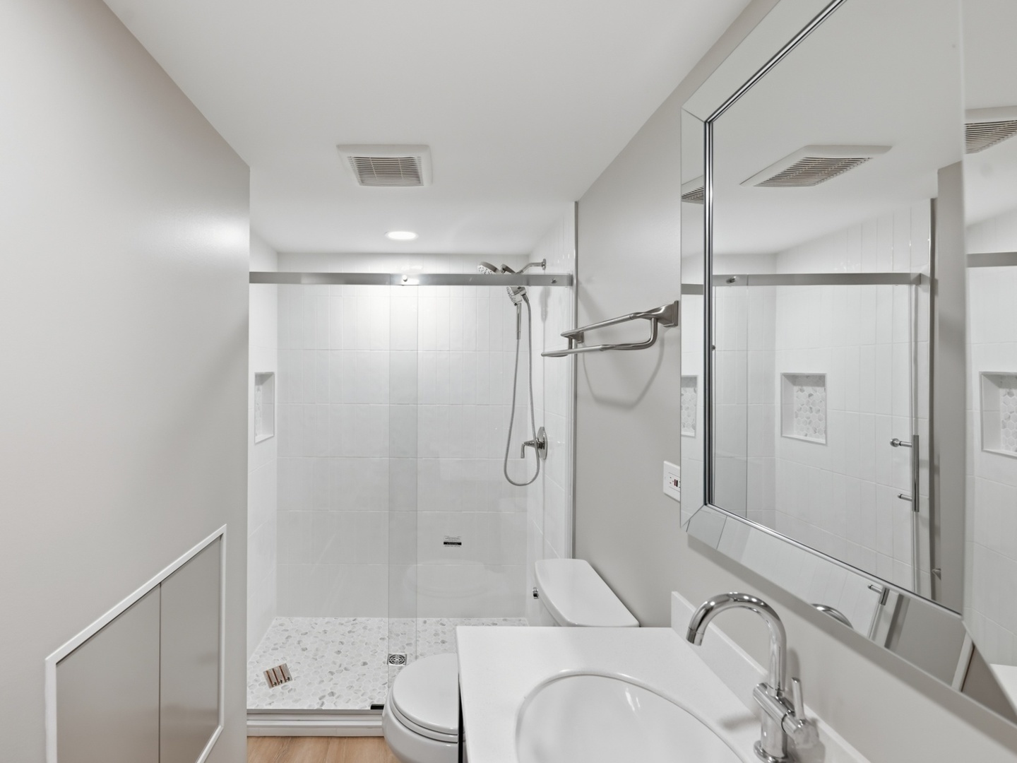 5905 Lee Avenue Property Photo 18
