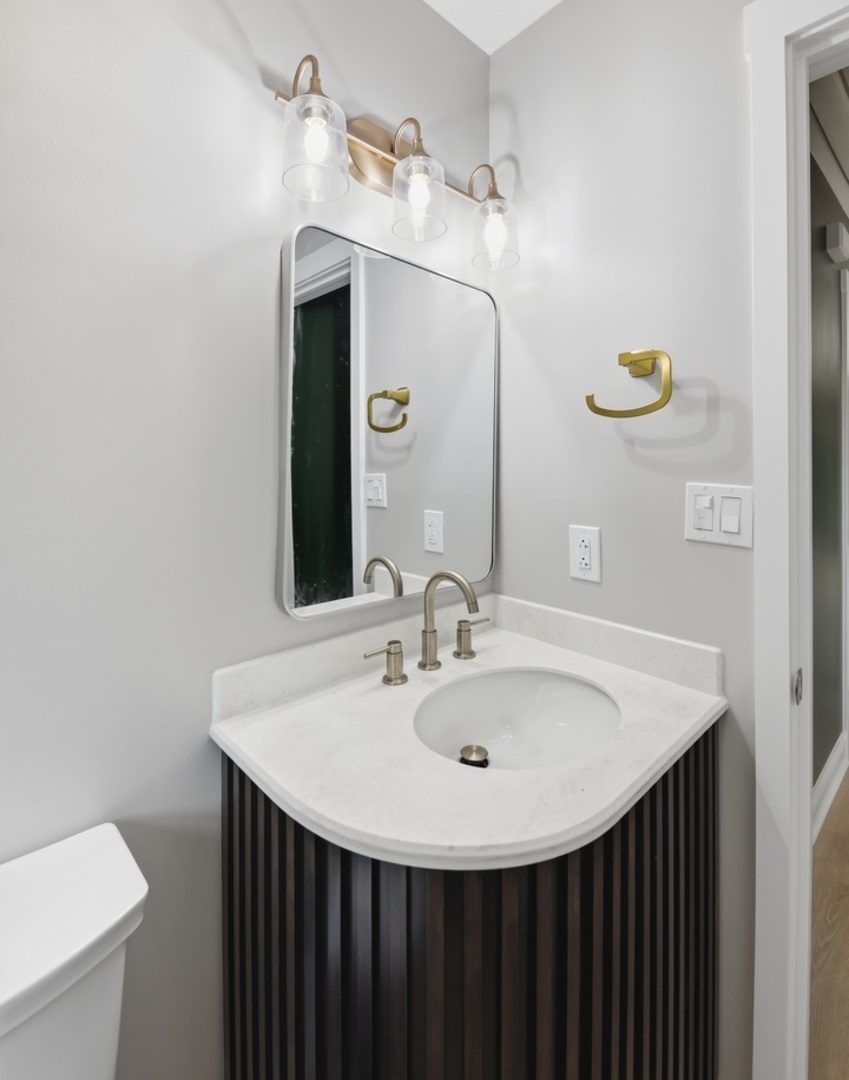 5905 Lee Avenue Property Photo 19