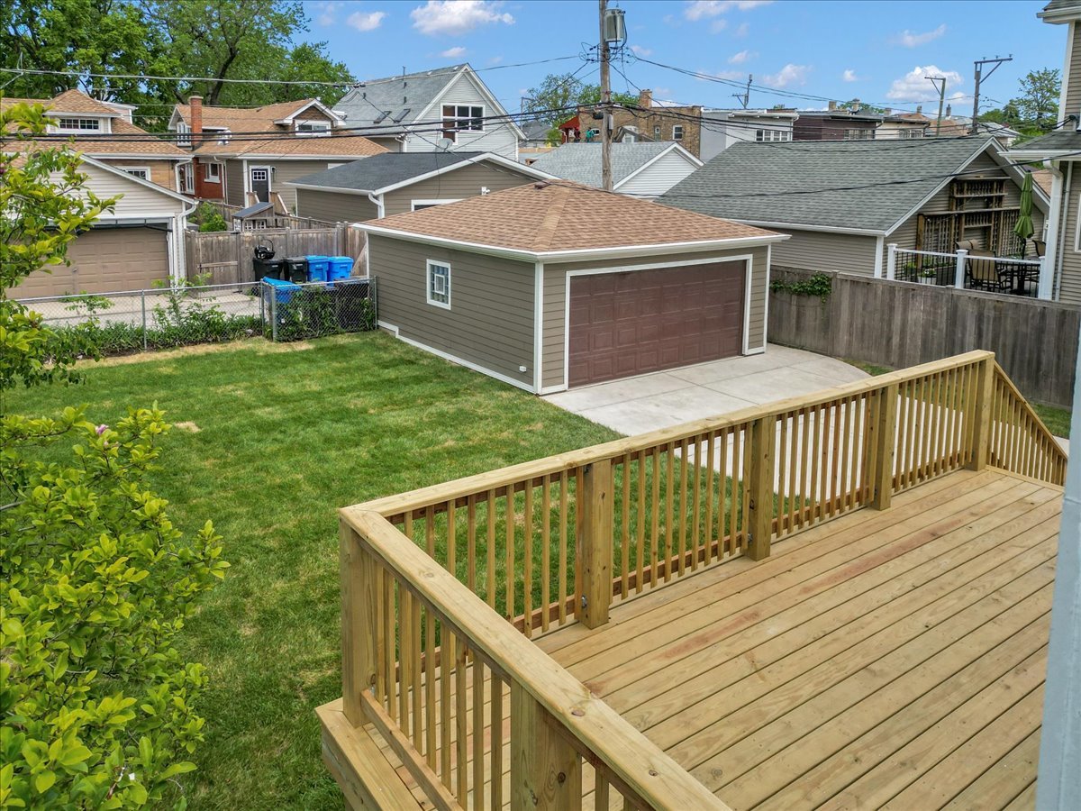 4036 W Warwick Avenue Property Photo 46