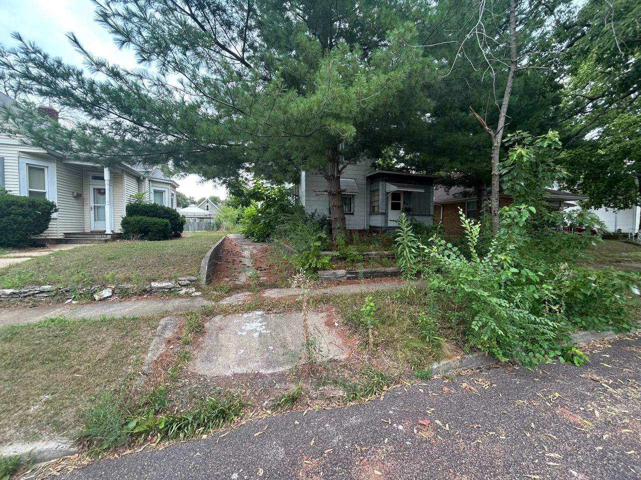 1220 S Capitol Street Property Photo 4