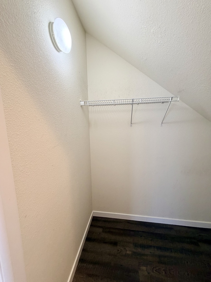 609 Lauterbur Lane Property Photo 13