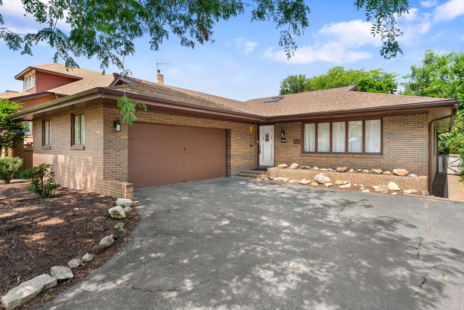 7856 45th Place Property Photo 1