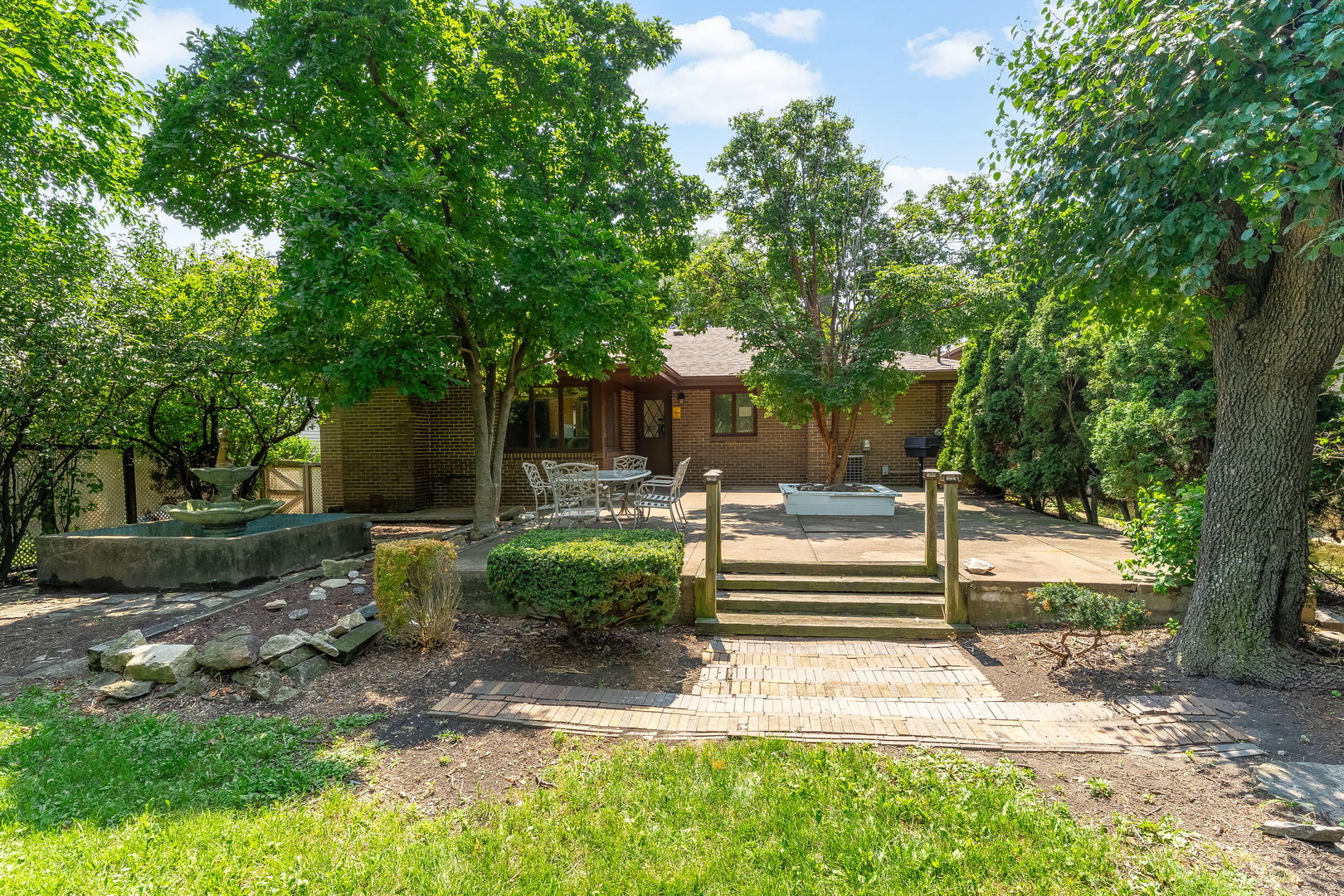 7856 45th Place Property Photo 27