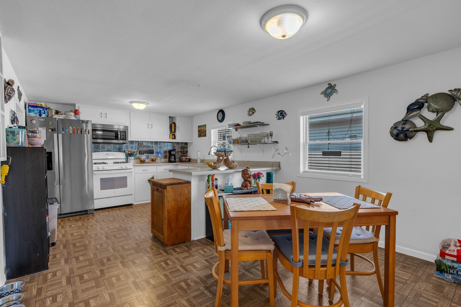1038 Catherine Street Property Photo 5