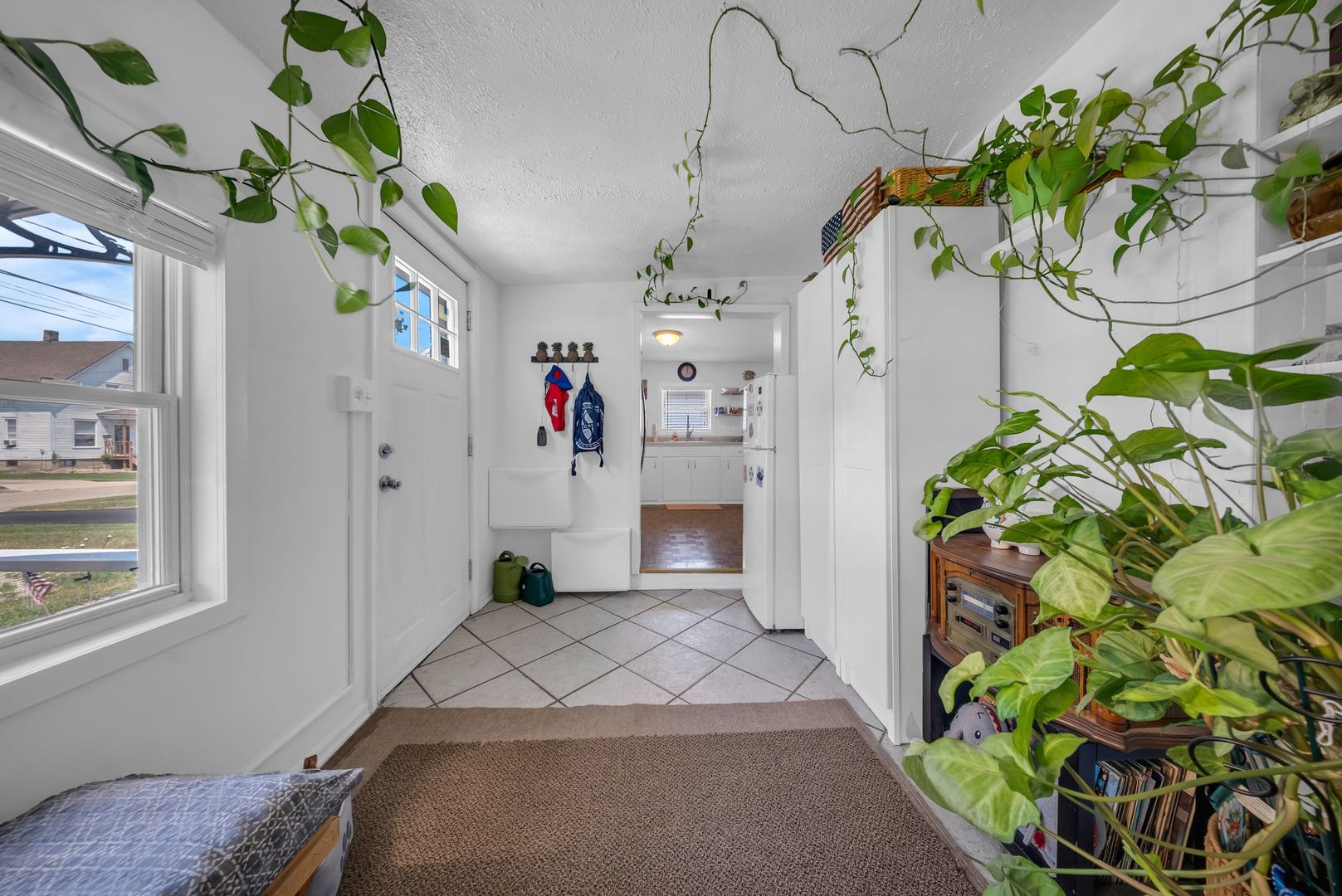 1038 Catherine Street Property Photo 12