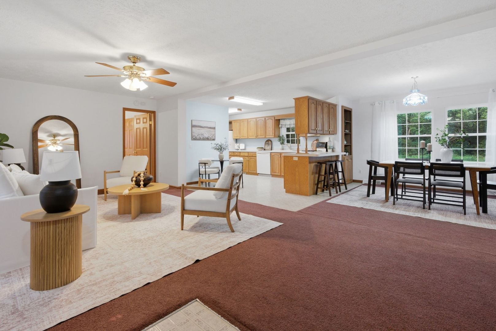 211 Bridge Street Property Photo 4