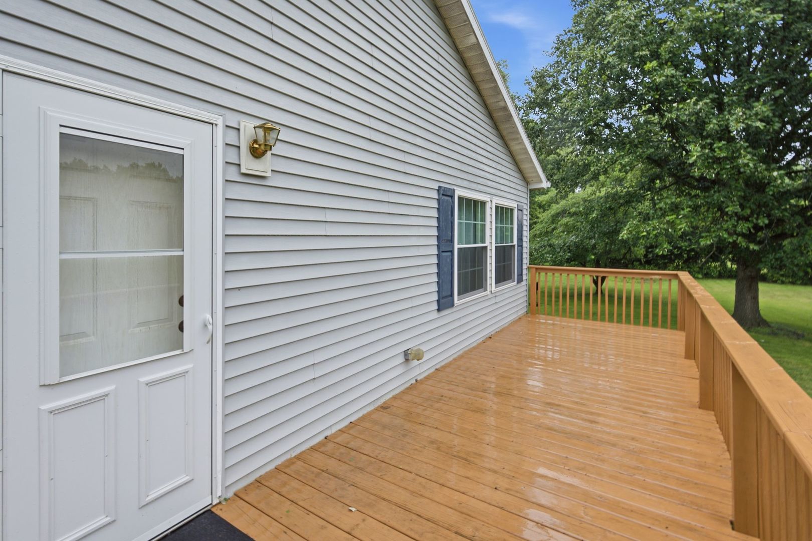 211 Bridge Street Property Photo 20