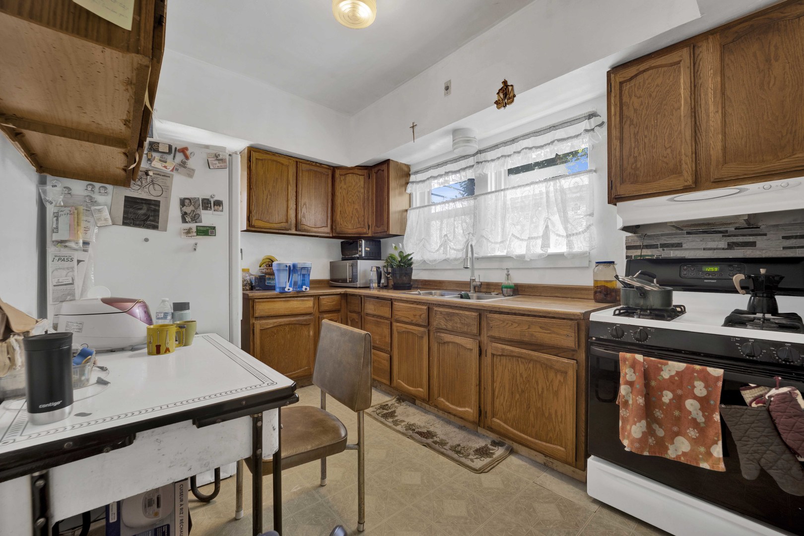 2945 N California Avenue Property Photo 17