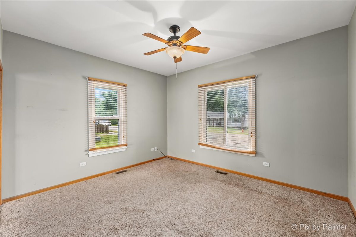 278 S Melrose Avenue Property Photo 12