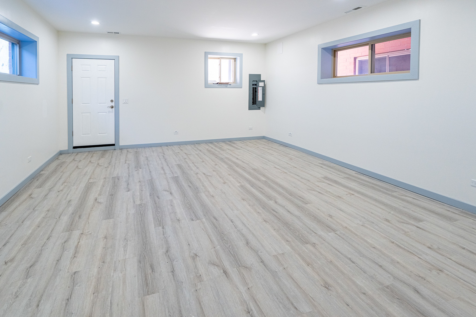 4353 S Halsted Street Property Photo 14