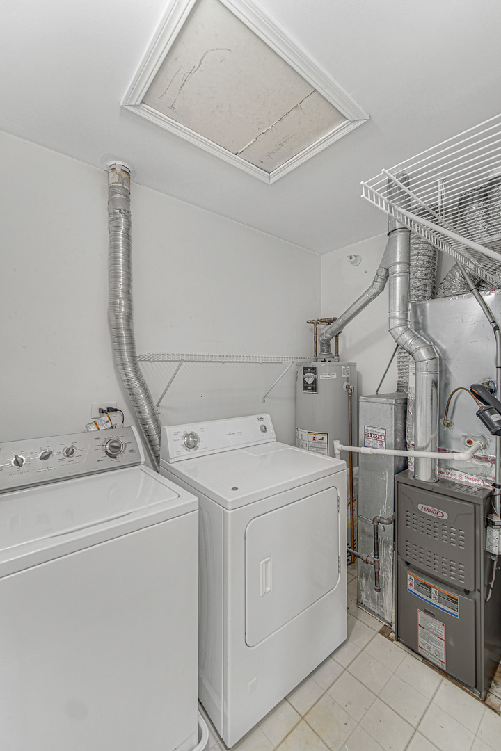 12720518 Property Photo 13