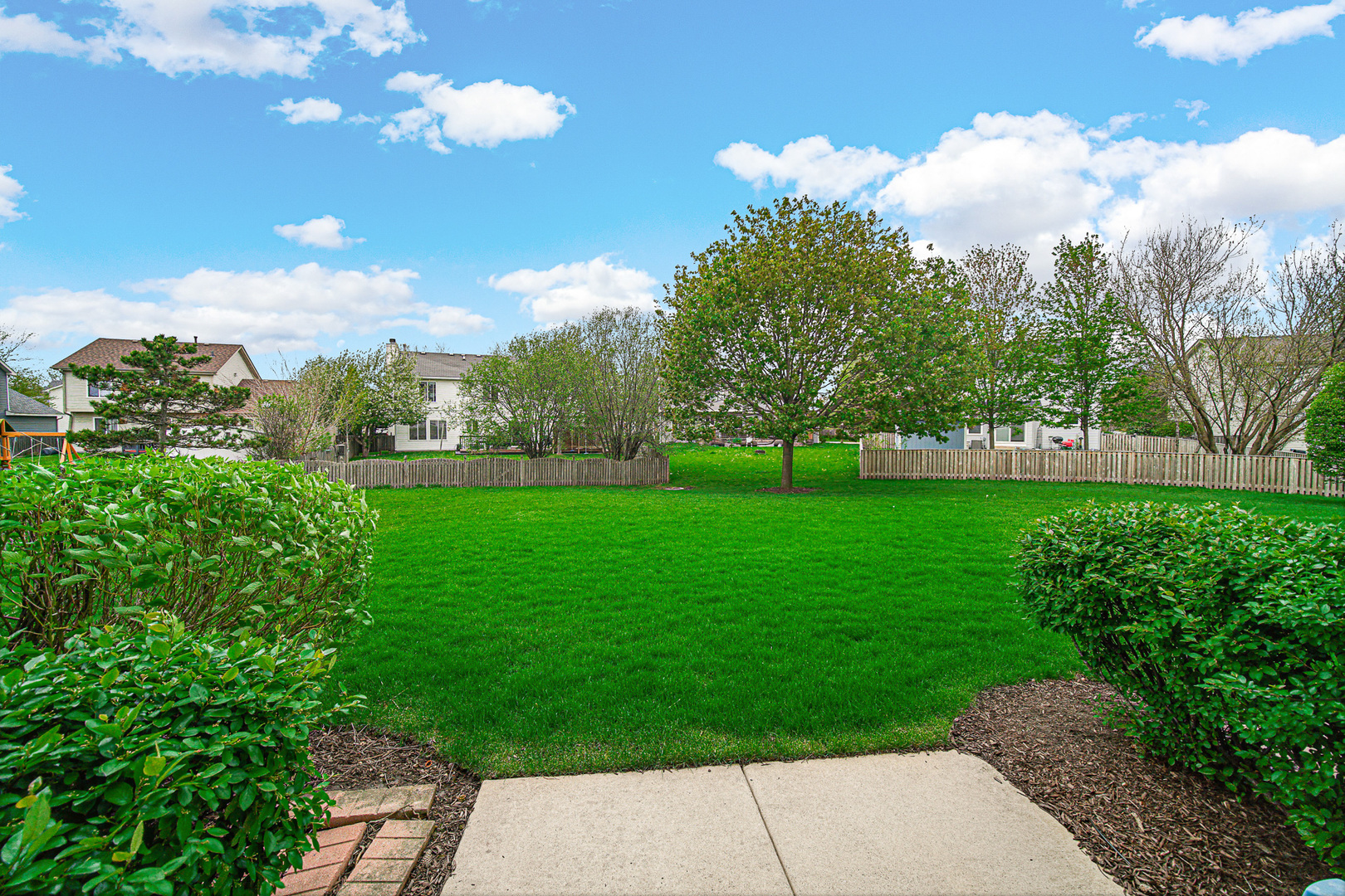 12720518 Property Photo 22