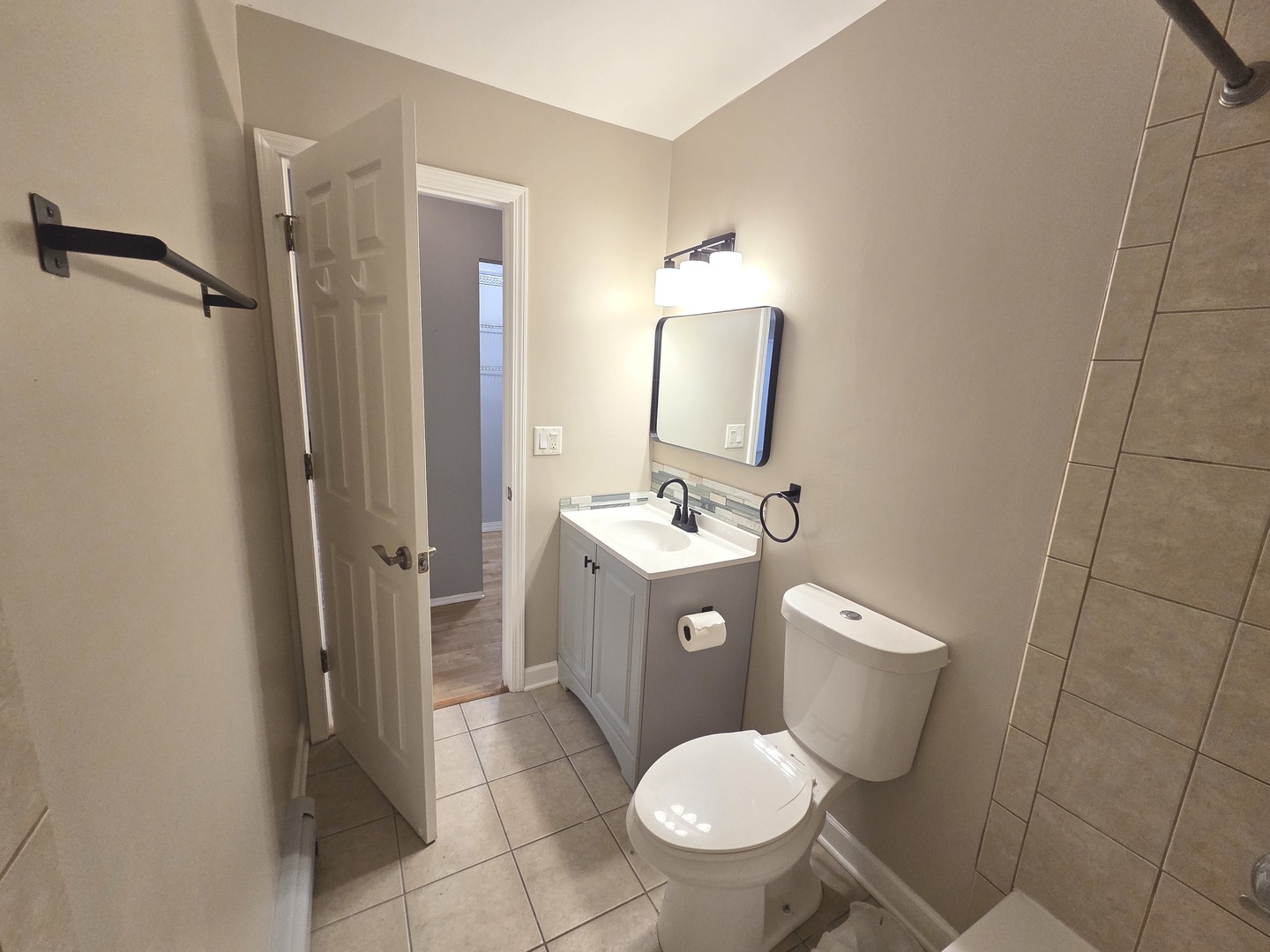 9358 Golf Road 3b Property Photo 19