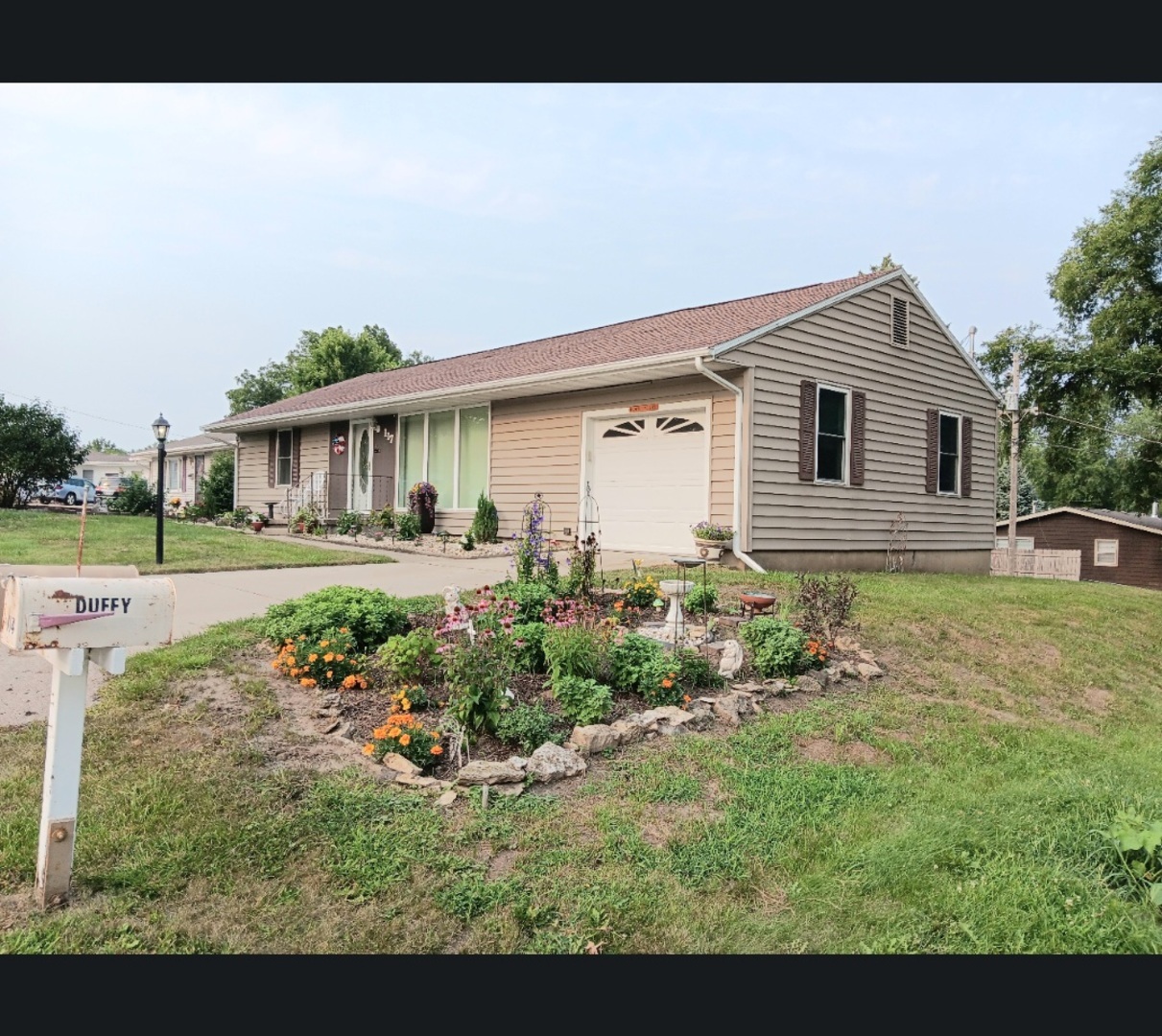 117 Shady Lane Property Photo 2