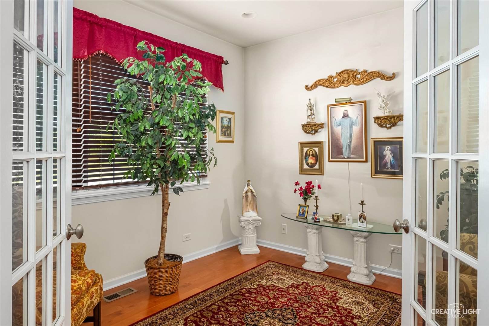 2521 Lyman Loop Property Photo 4