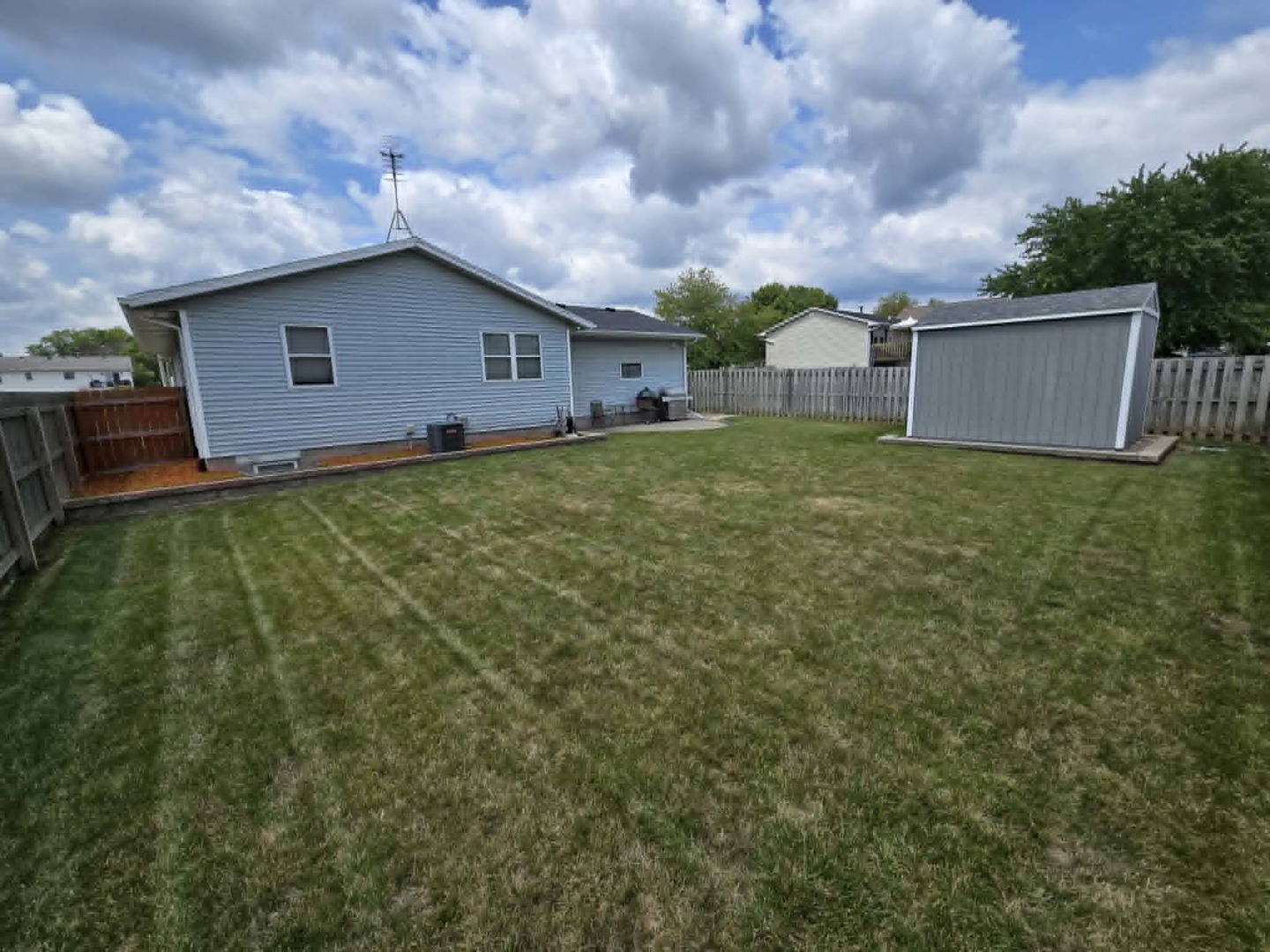 916 Birchwood Drive Property Photo 10