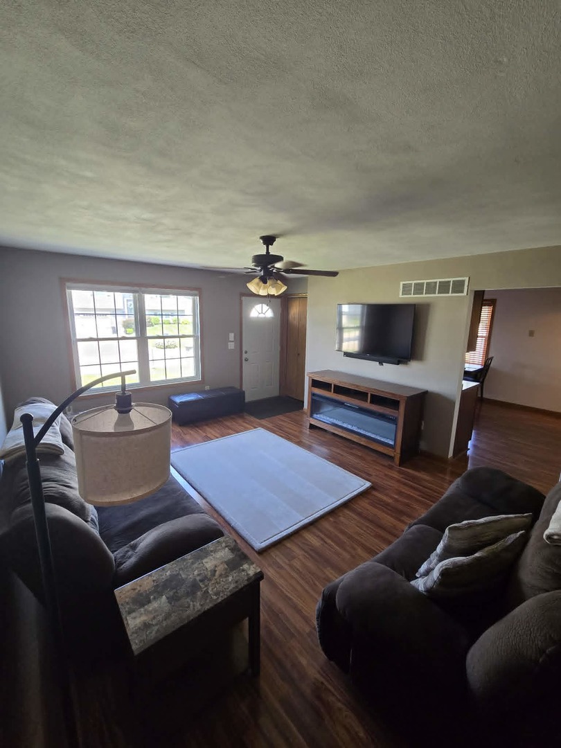 916 Birchwood Drive Property Photo 18