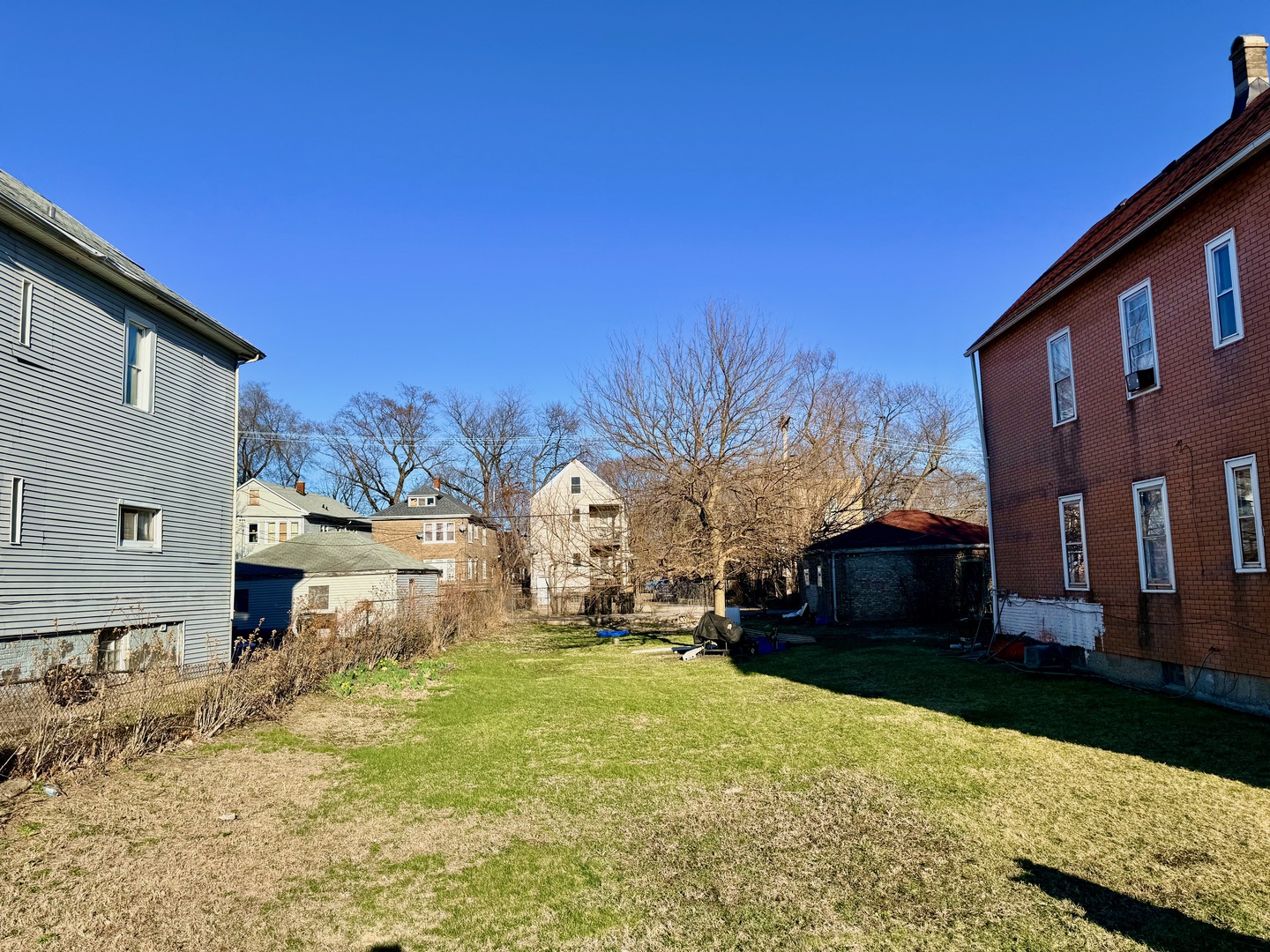 8757 S Marquette Avenue Property Photo 3