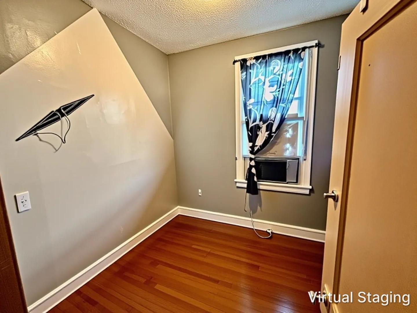 8757 S Marquette Avenue Property Photo 32