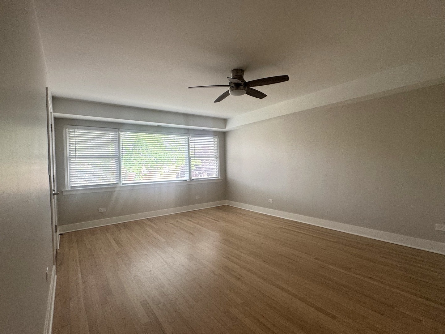1215 Balmoral Avenue 2 Property Photo 2