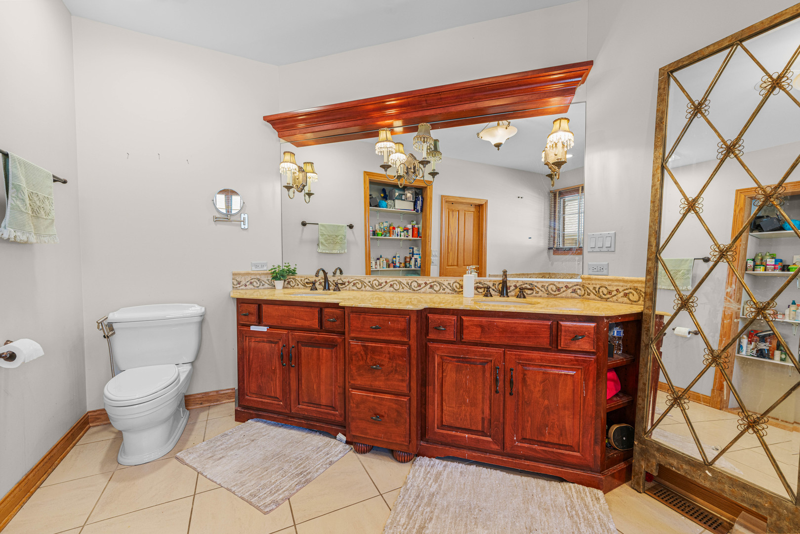 208 Sawgrass Drive Property Photo 10