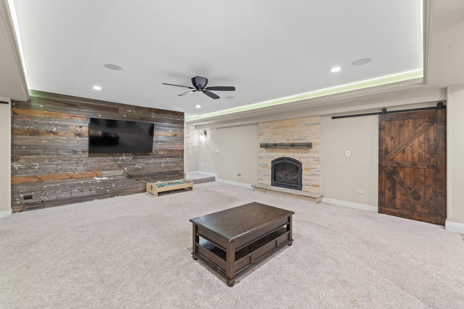 208 Sawgrass Drive Property Photo 17