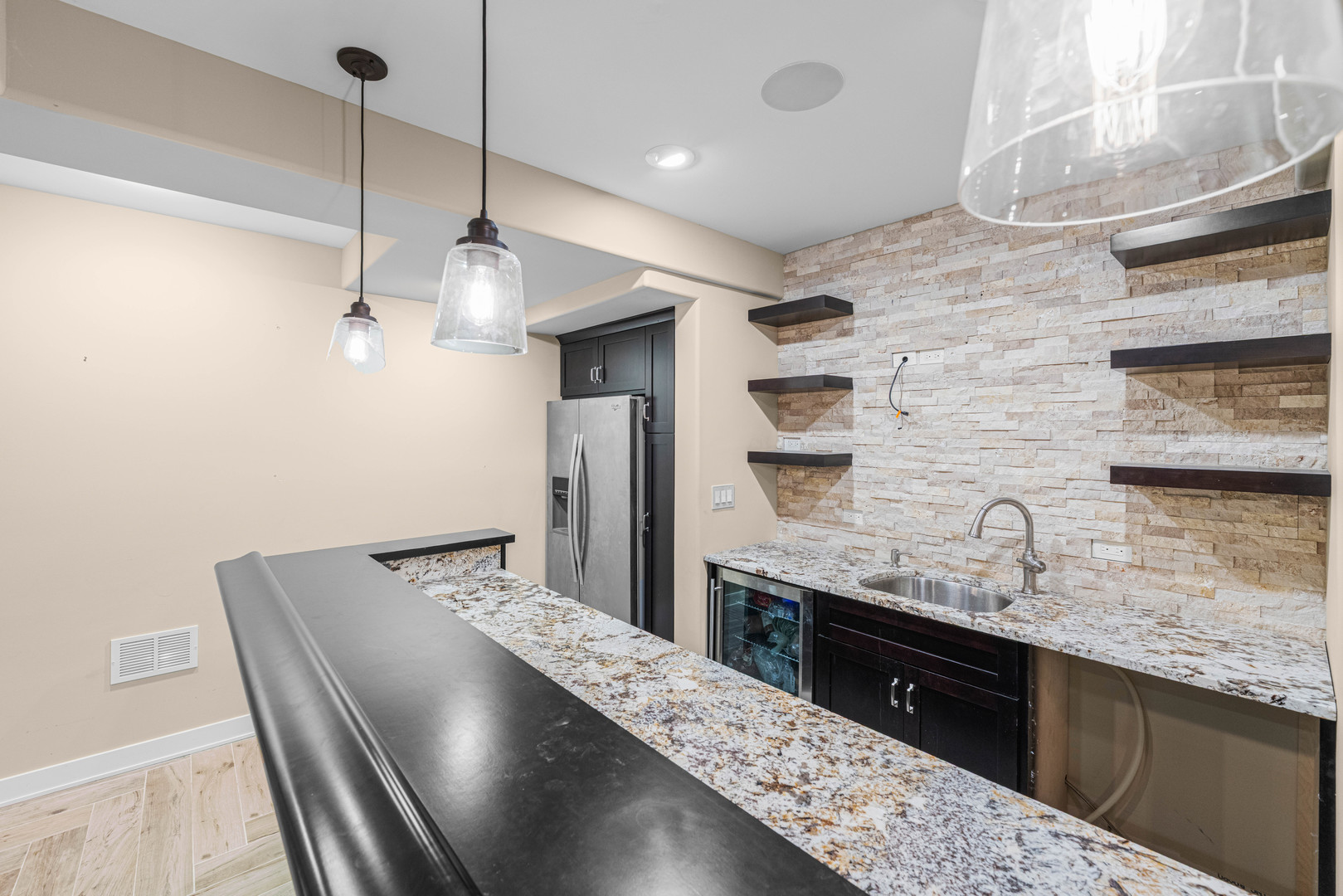 208 Sawgrass Drive Property Photo 19