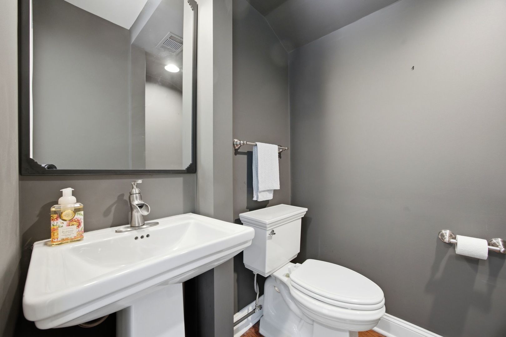 606 5th Street 606 Property Photo 12