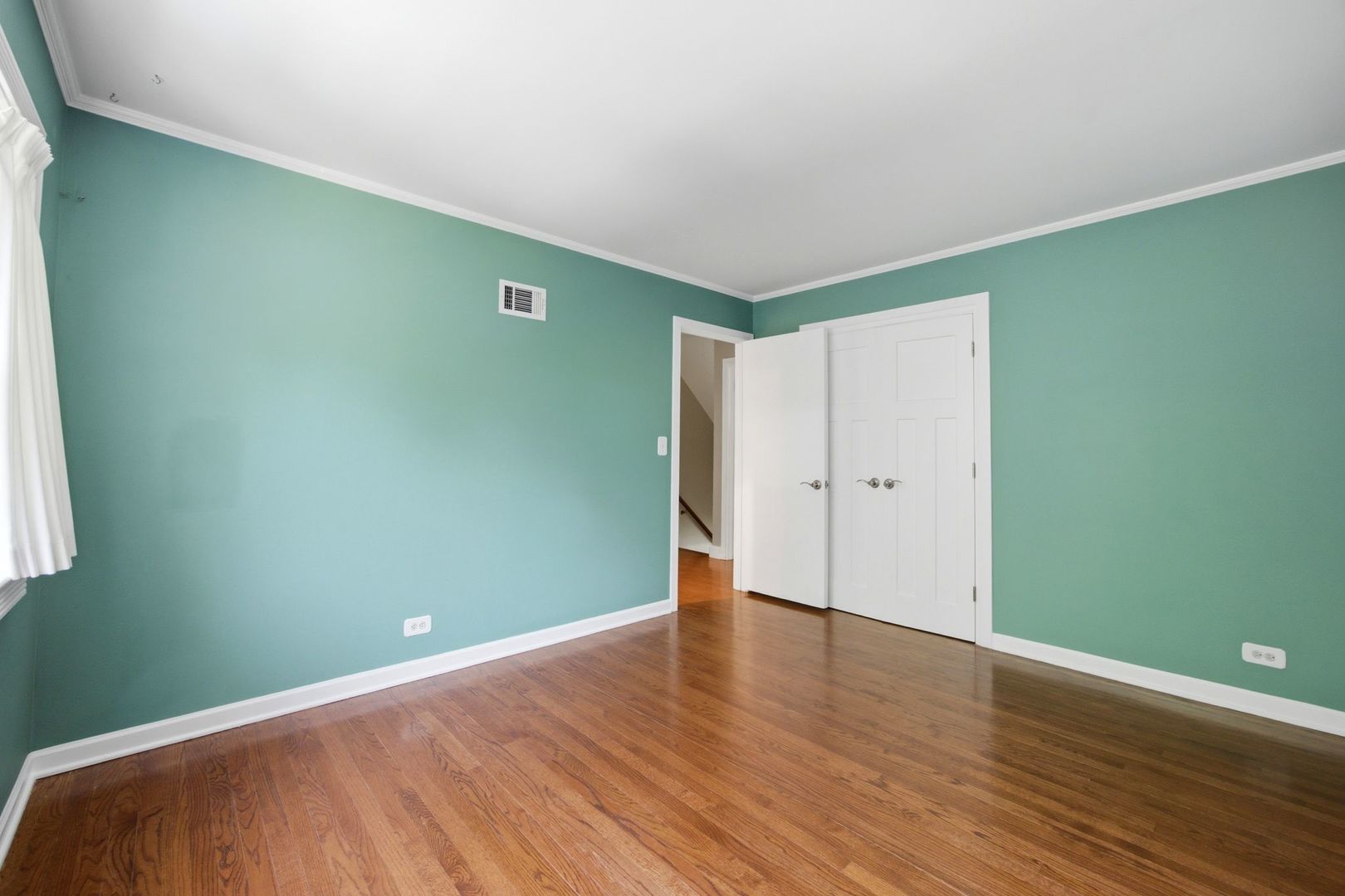 606 5th Street 606 Property Photo 16