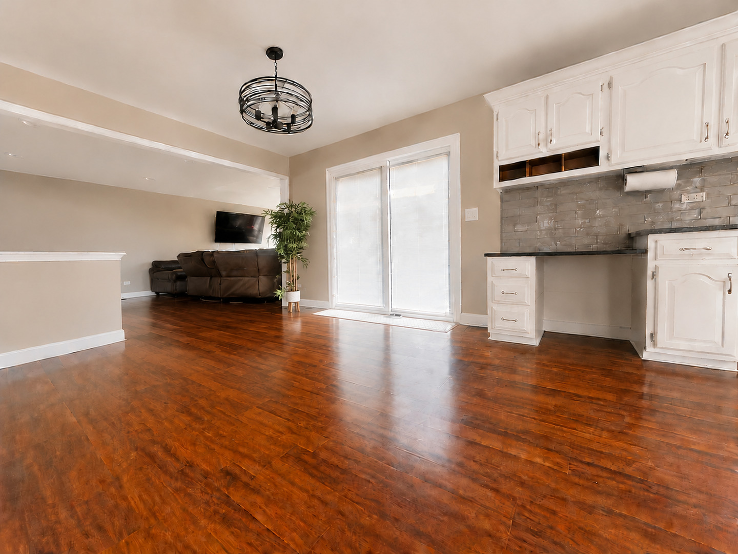 12123 Arlene Drive Property Photo 10