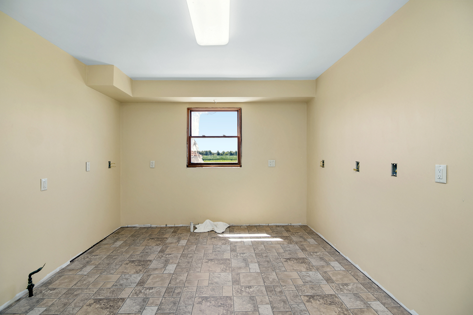 1067 E 3100 North Road Property Photo 11