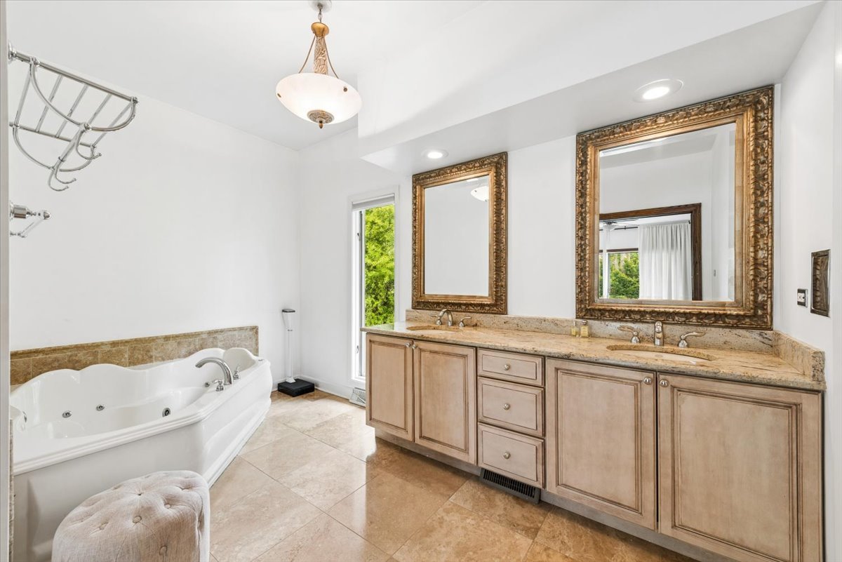 14 Winfield Circle Property Photo 19