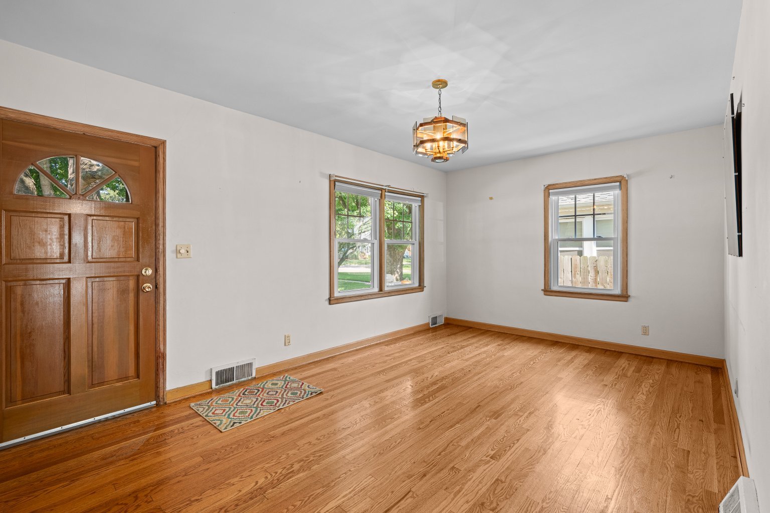 2013 36th Street Property Photo 4