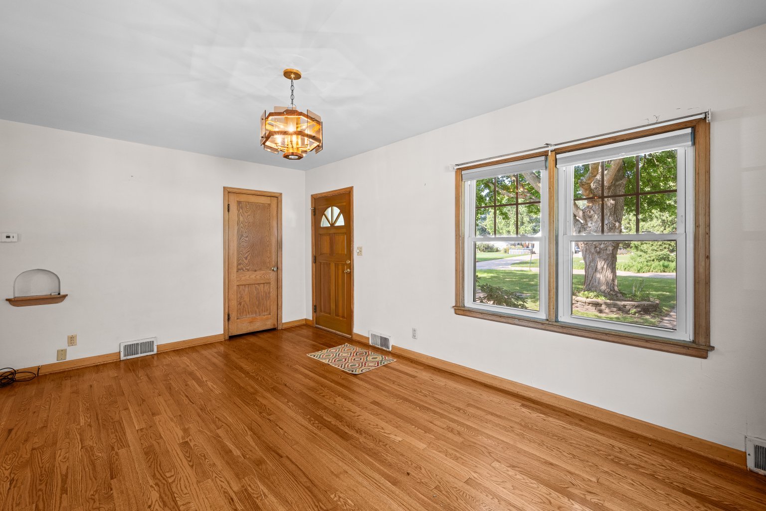 2013 36th Street Property Photo 6