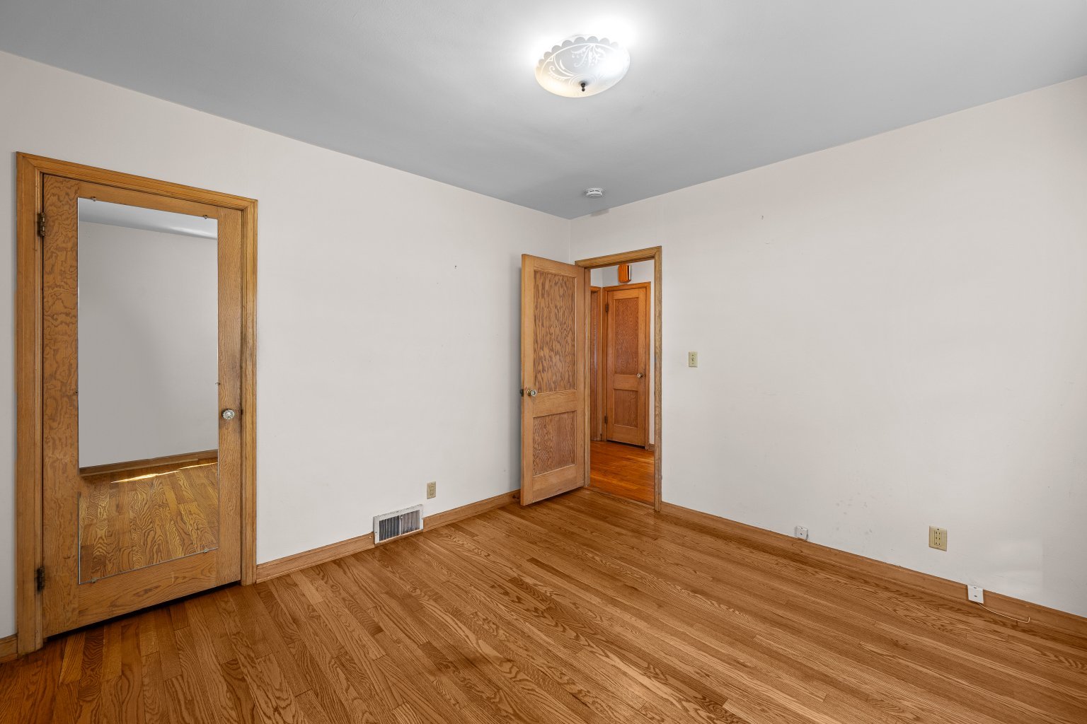 2013 36th Street Property Photo 10