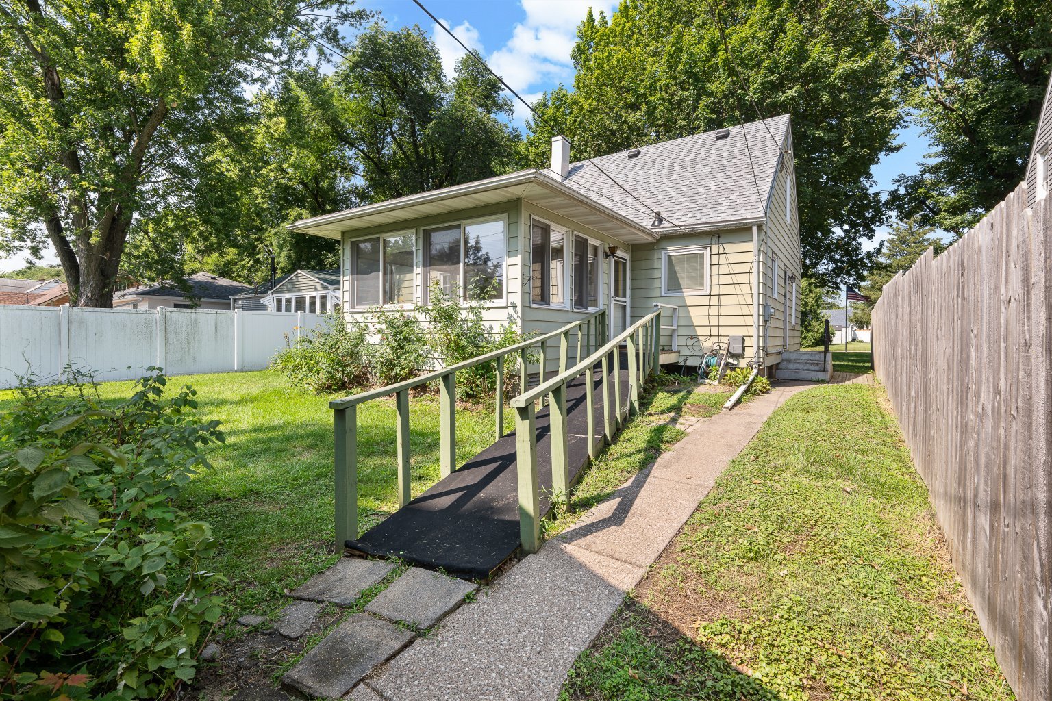 2013 36th Street Property Photo 31