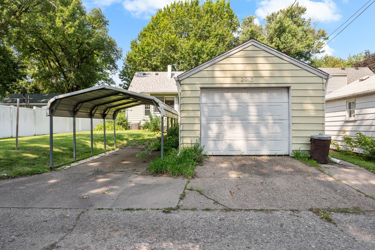 2013 36th Street Property Photo 32