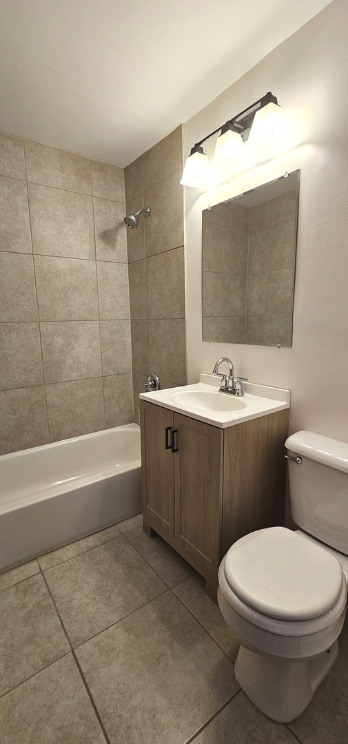 9958 S 84th Terrace 206 Property Photo 11
