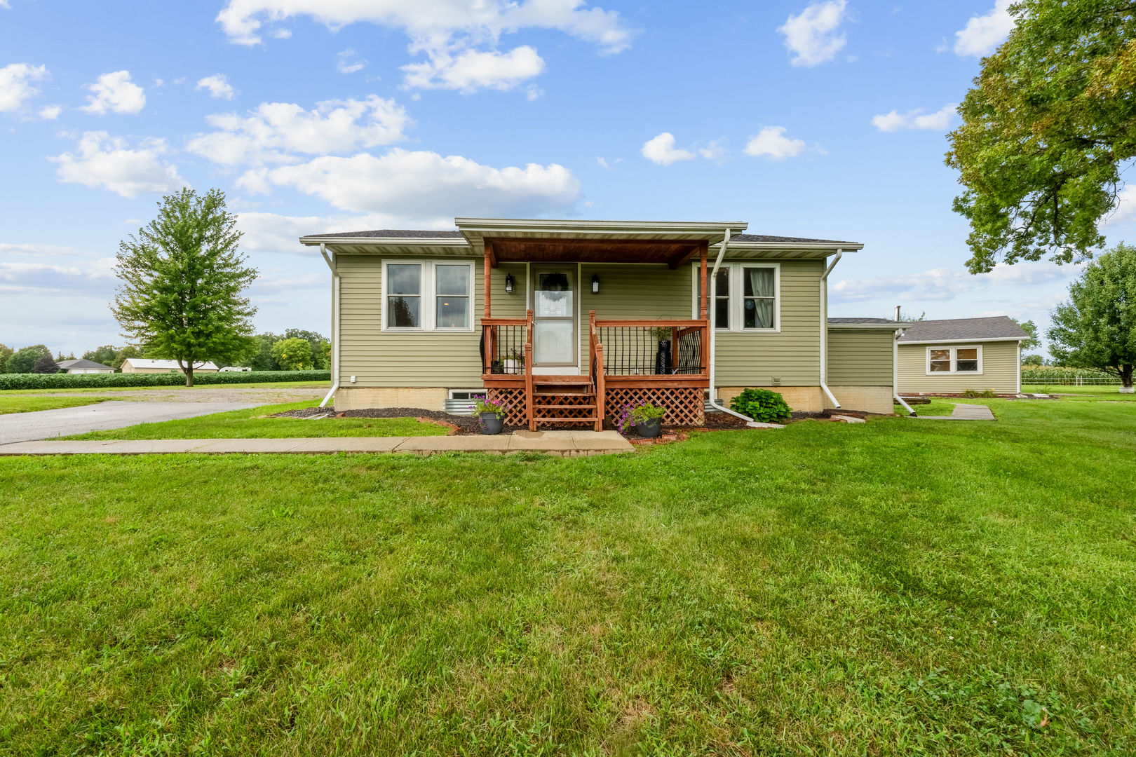 8353 Burns Hill Road Property Photo 2