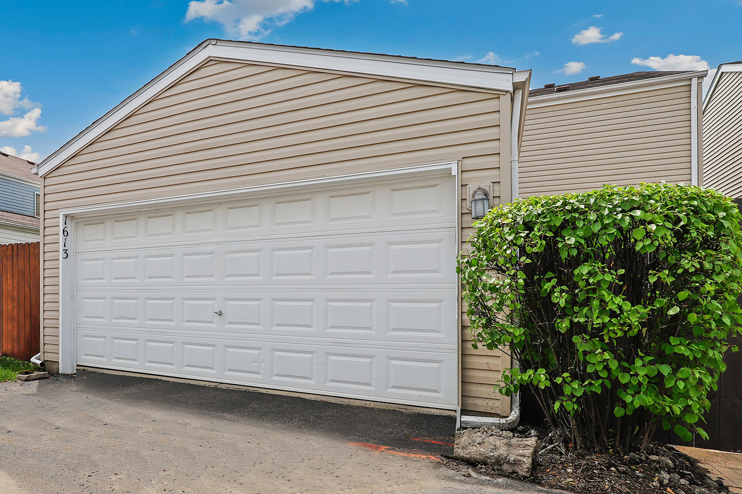 1613 Victoria Park Circle Property Photo 25