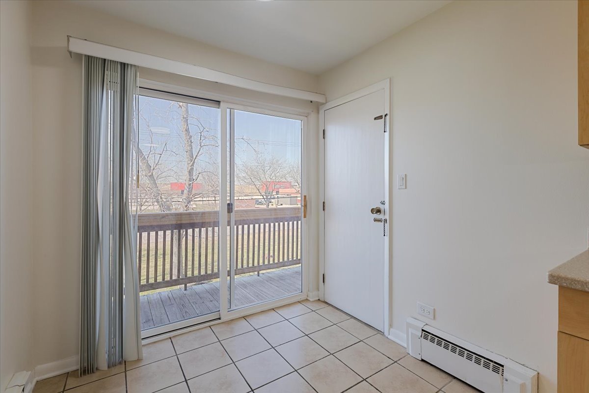 701 S Elmhurst Road H Property Photo 9