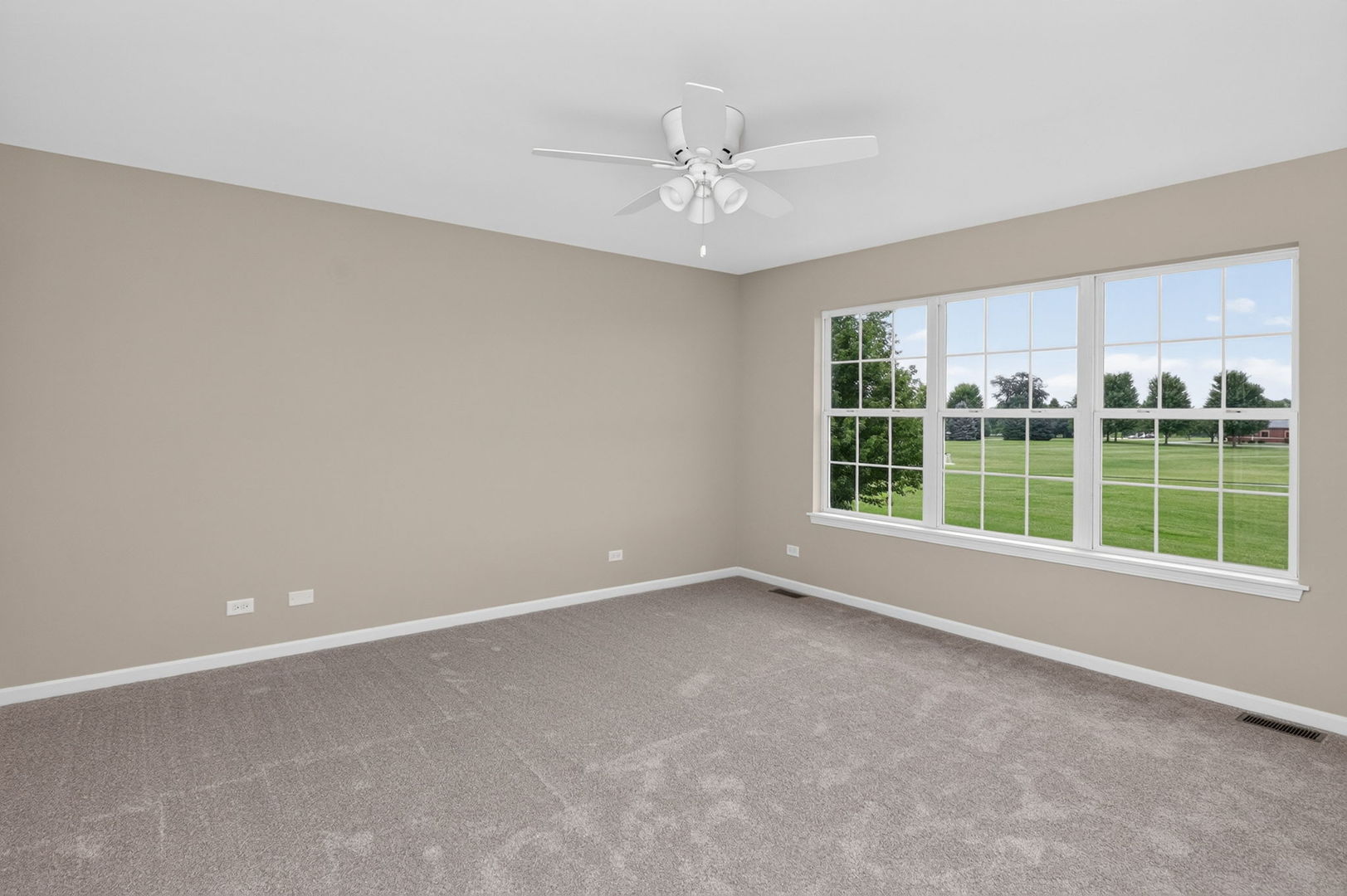 2212 James Leigh Drive Property Photo 16