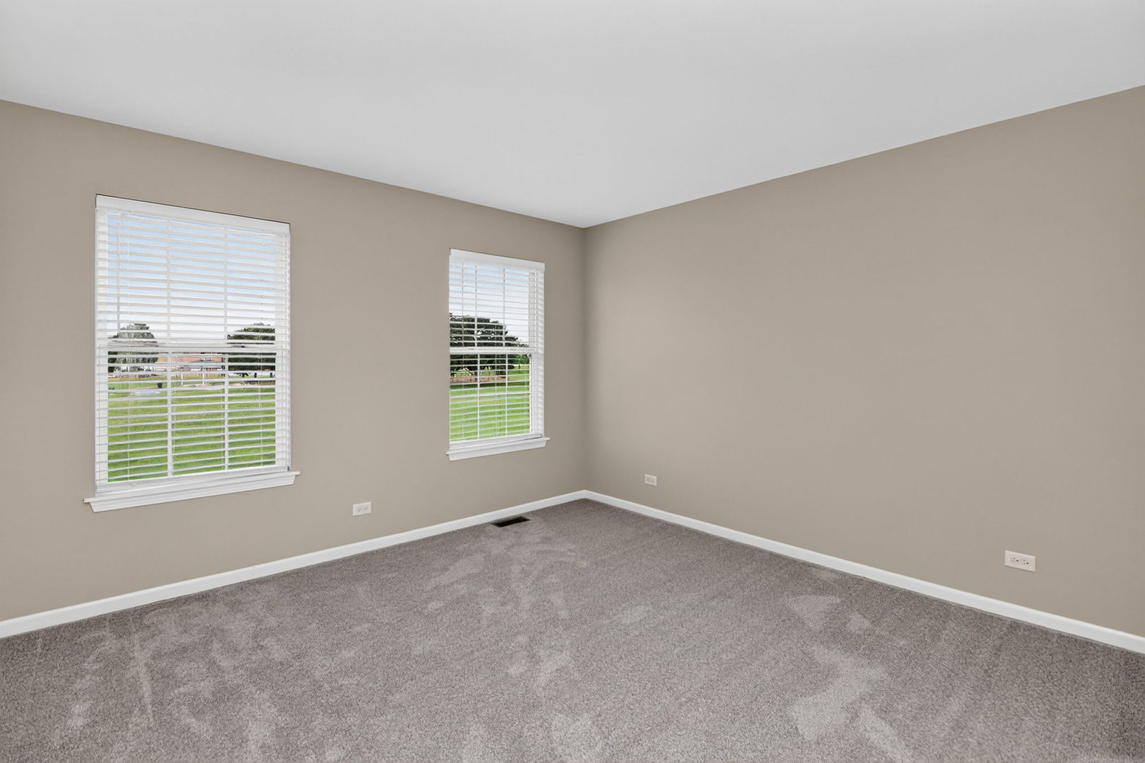 2212 James Leigh Drive Property Photo 19