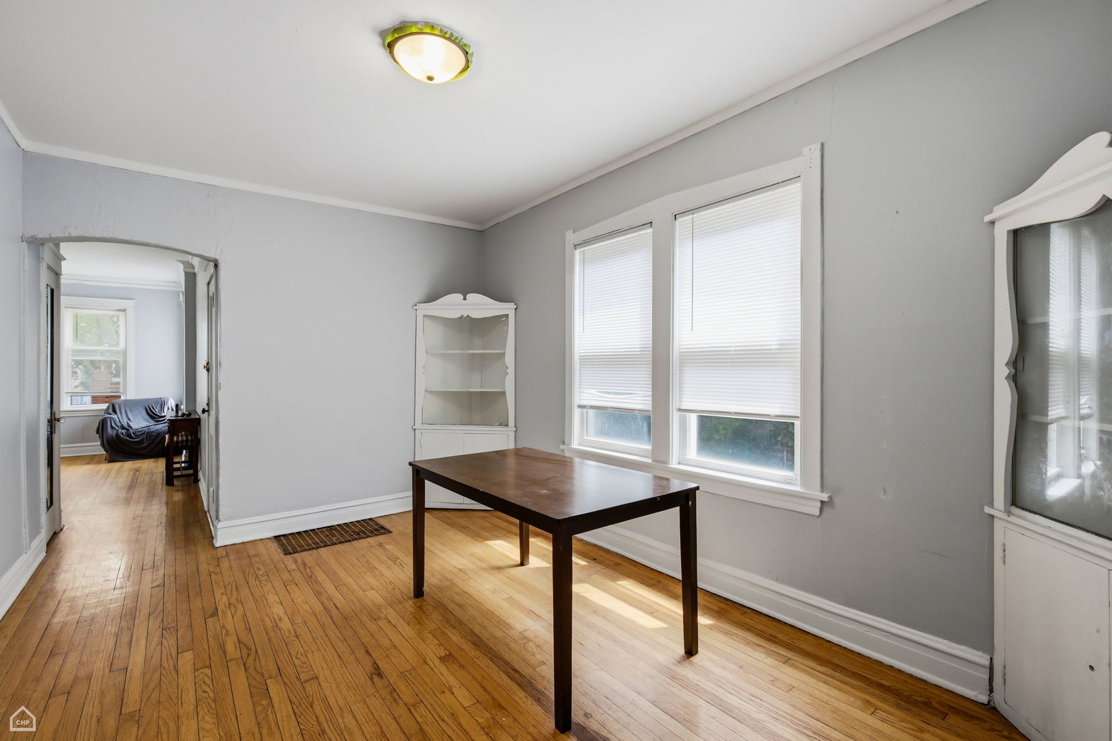 1626 N Linder Avenue Property Photo 8