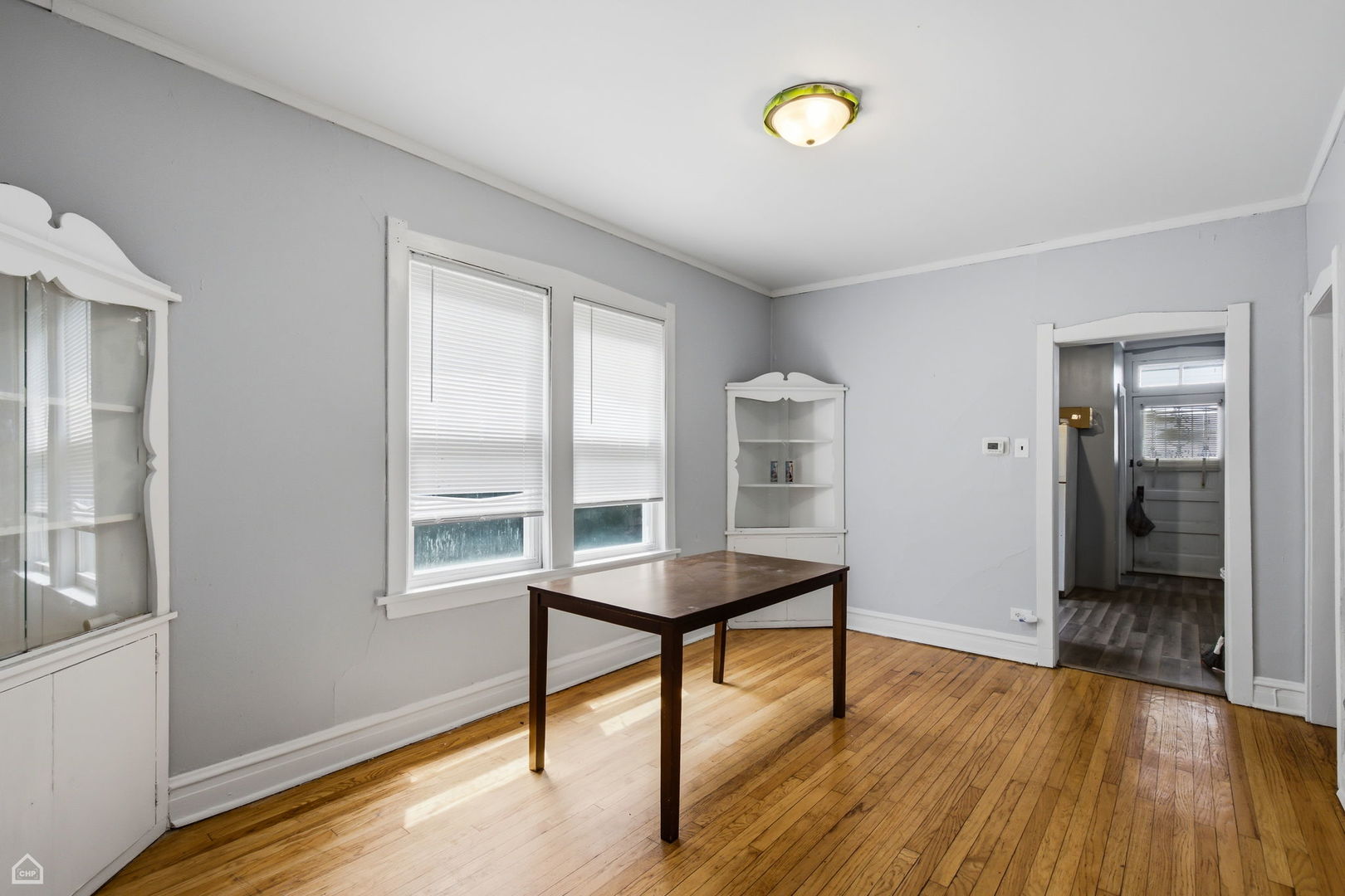 1626 N Linder Avenue Property Photo 9