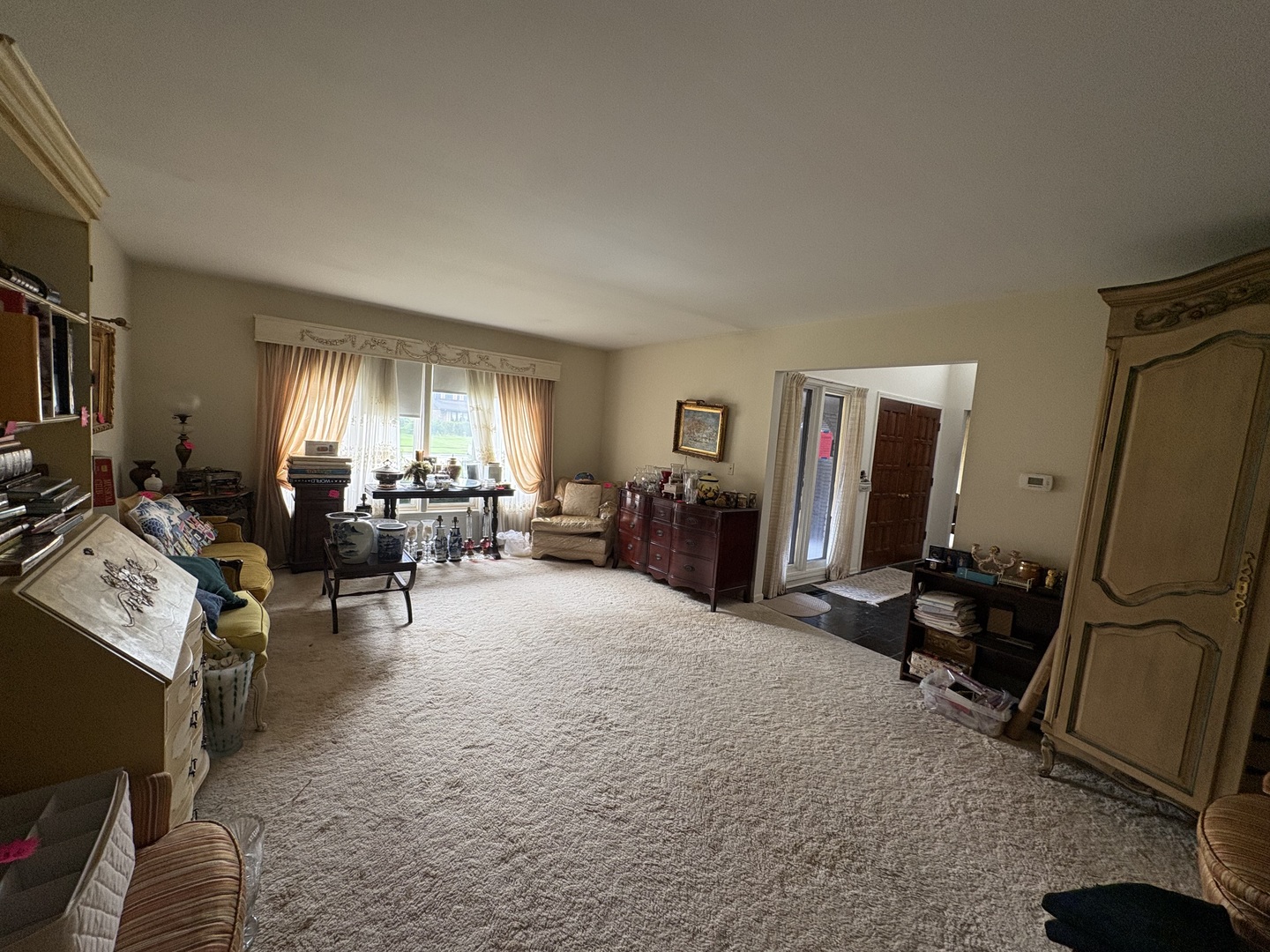 1034 W Compton Point Property Photo 4