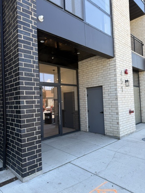 451 E Pershing Road Property Photo 1