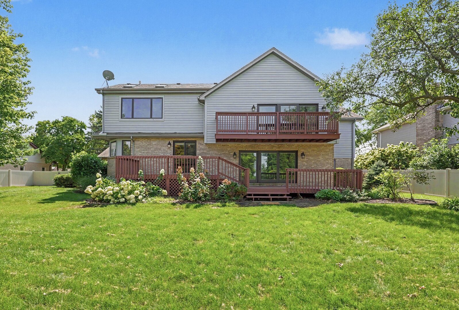 10732 Revere Road Property Photo 5