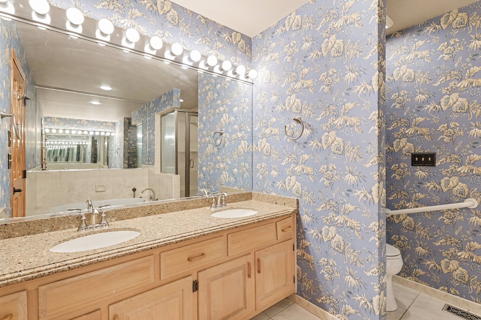 10732 Revere Road Property Photo 28